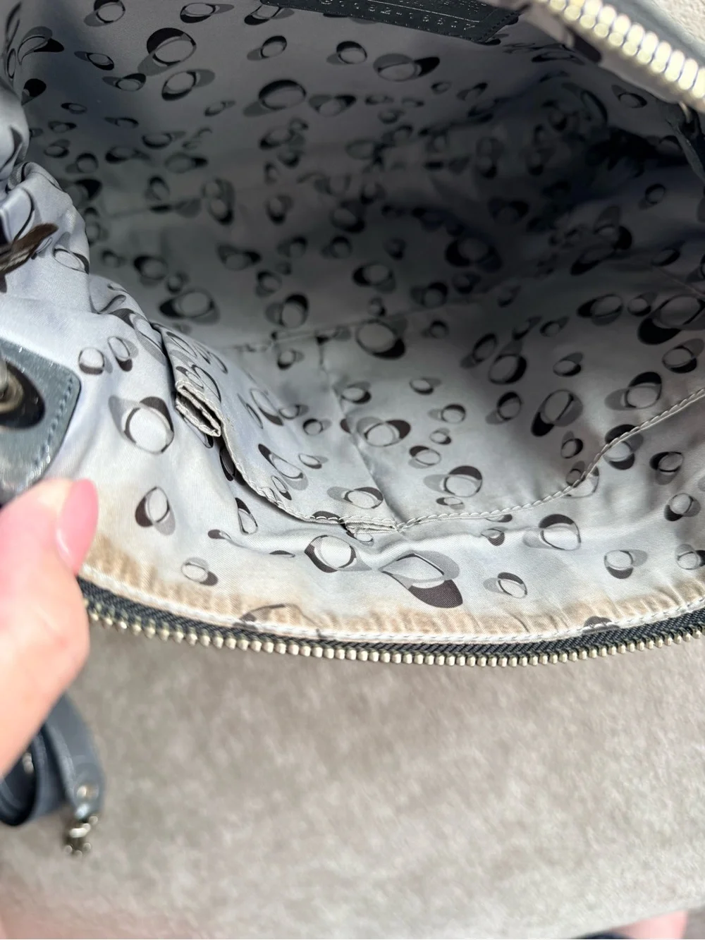 Coach Vintage Y2K Poppy Metallic Silver Leather Shoulder Bag Crossbody